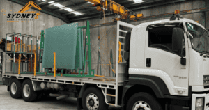 Read more about the article The Role of Specialised Equipment in Glass Transportation