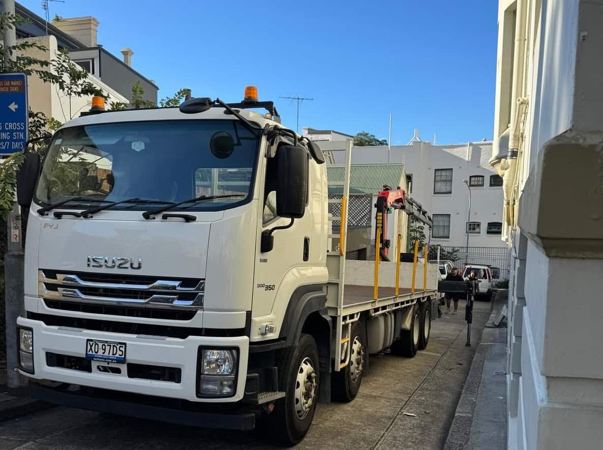 Read more about the article Delivered Garage Door To Rushcutters Bay Sydney