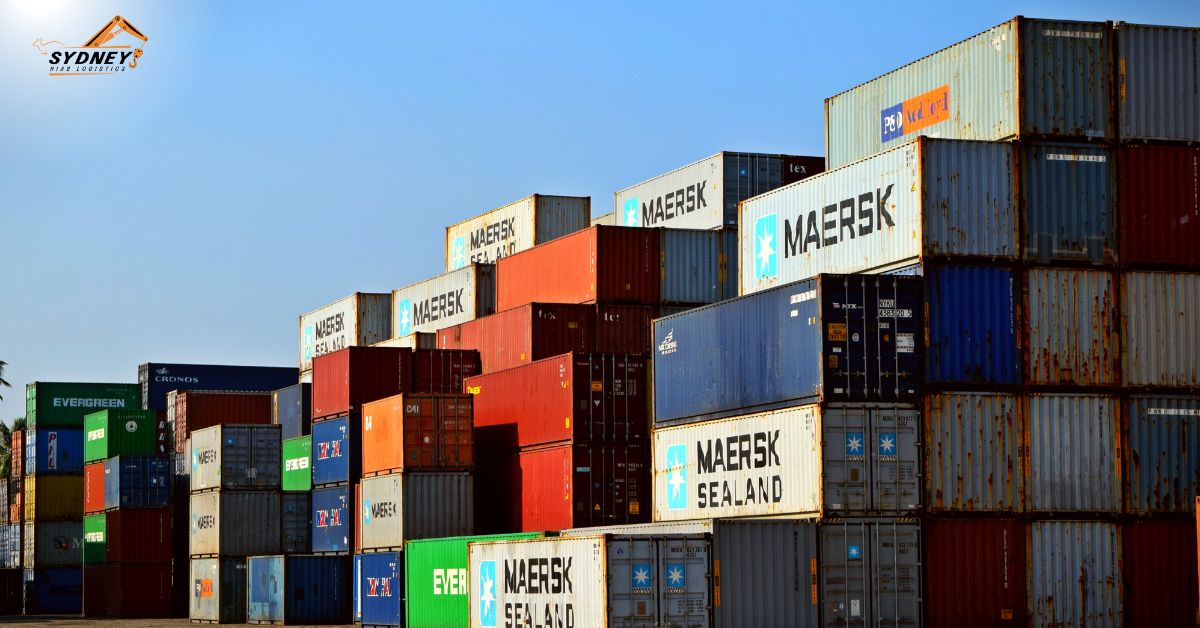 You are currently viewing Can a Hiab Truck Lift a Shipping Container?