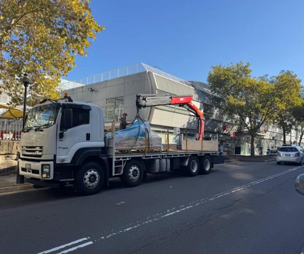 Screenshot_22-4-2025_144333_web.whatsapp.com